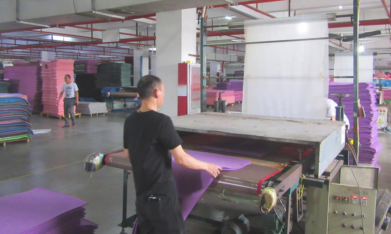 Changsha Running Import &amp; Export Co., Ltd. कारखाना उत्पादन लाइन